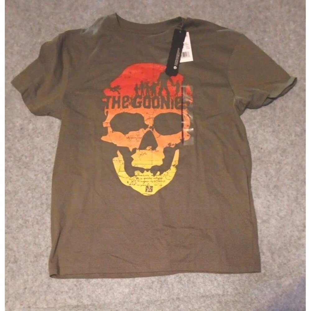 The Goonies Skull Graphic T Shirt Size Boys Youth XL Olive Green 80's Movie